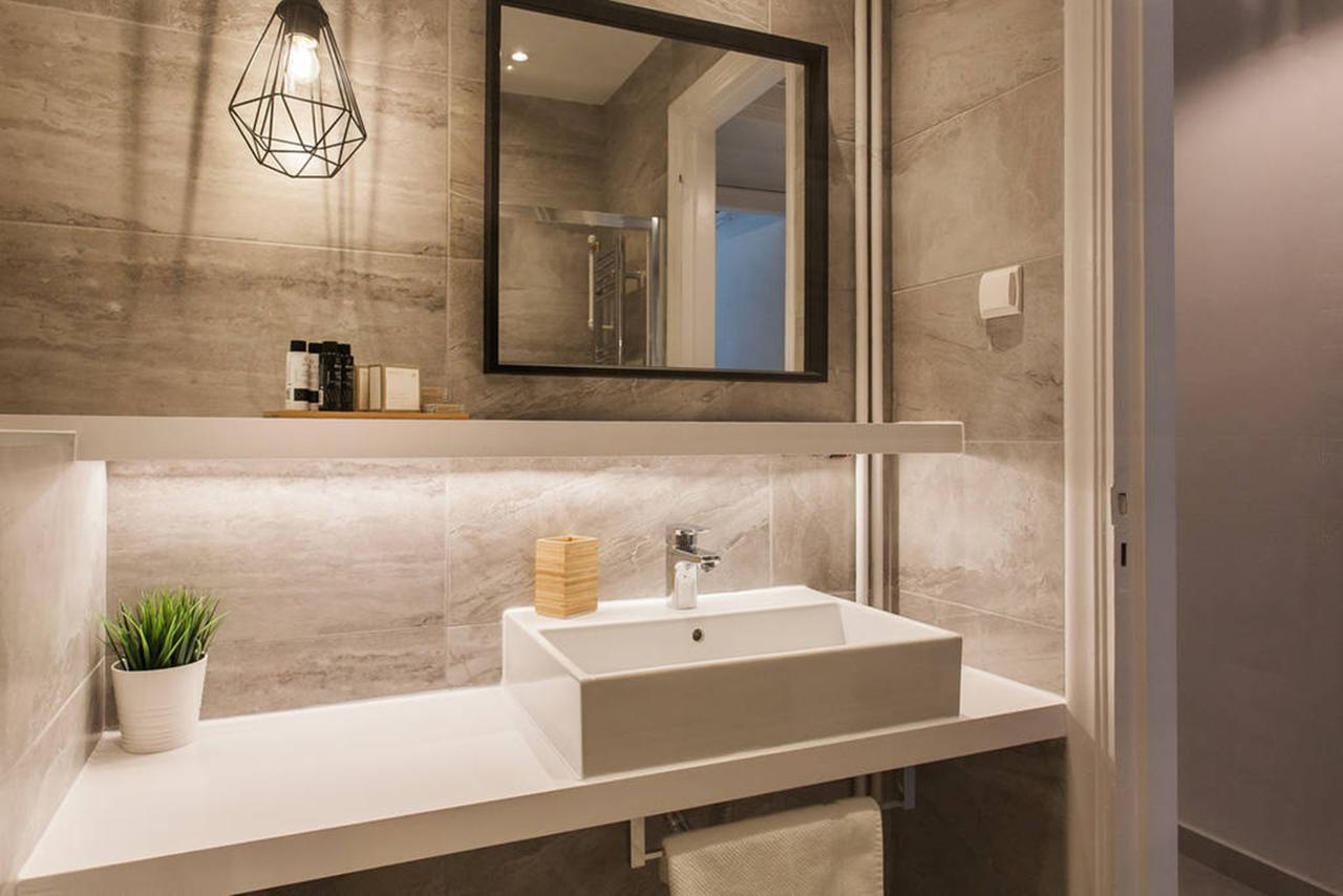 Chic And Cosy Flat In Plaka By Upstreet Apartment Atena Exterior foto